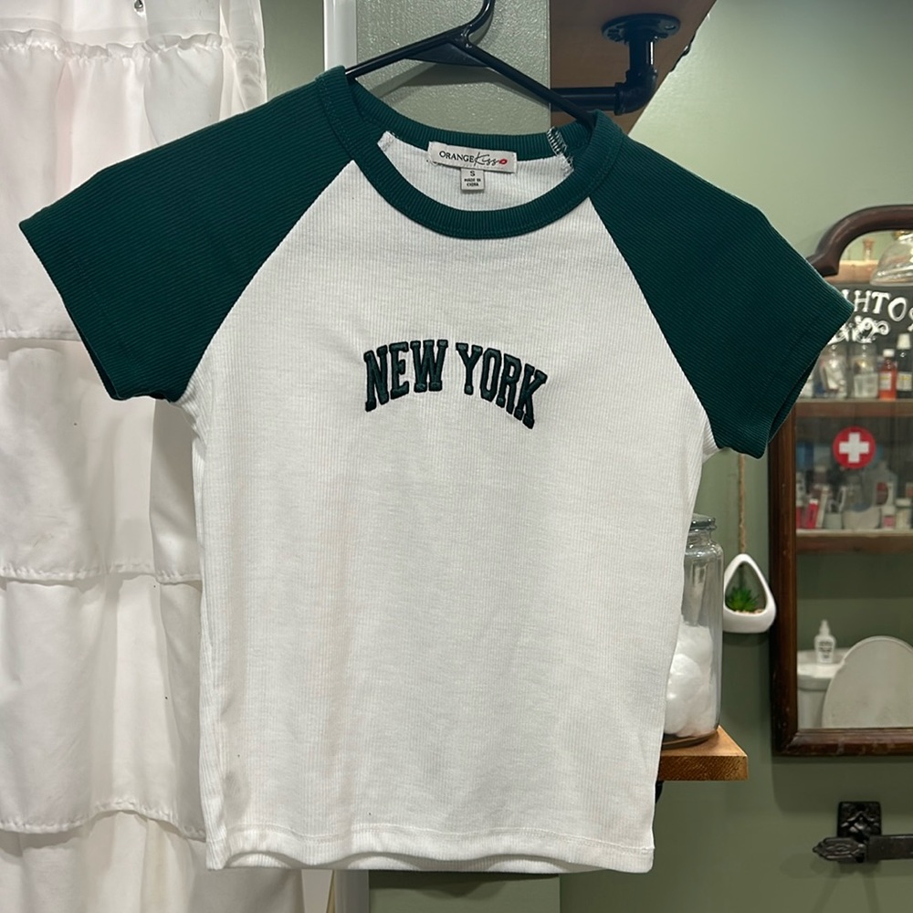 Crop top